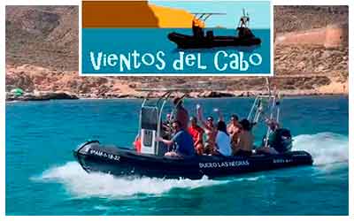 Vientos del Cabo. Barco en Cabo de gata