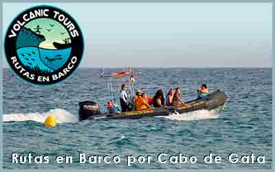 Volcanic Tours San Jose. Barco en Cabo de Gata